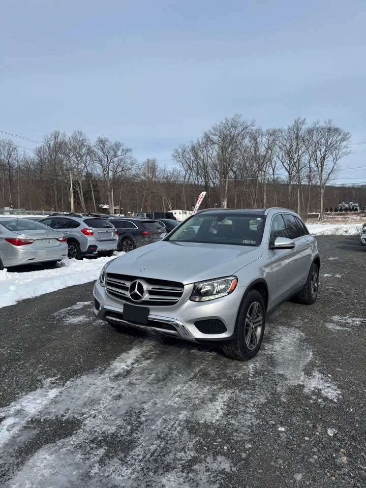 Mercedes-Benz GLC GLC300 2016 SUV