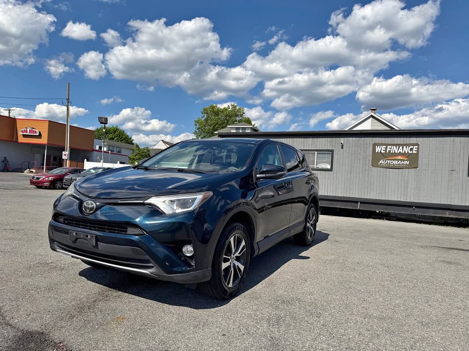2018 Toyota RAV4 XLE SUV