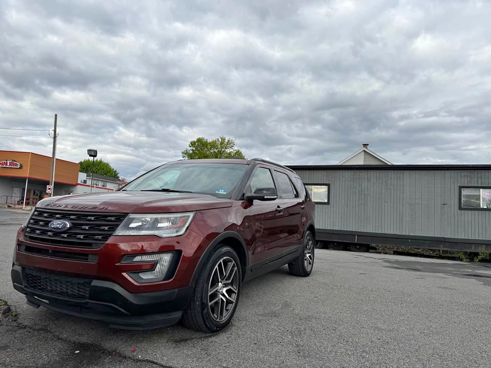 2016 Ford Explorer Sport SUV