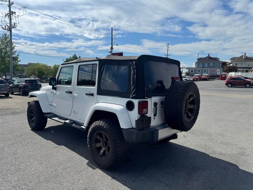 2013 Jeep Wrangler Unlimited Sahara - Photo 6