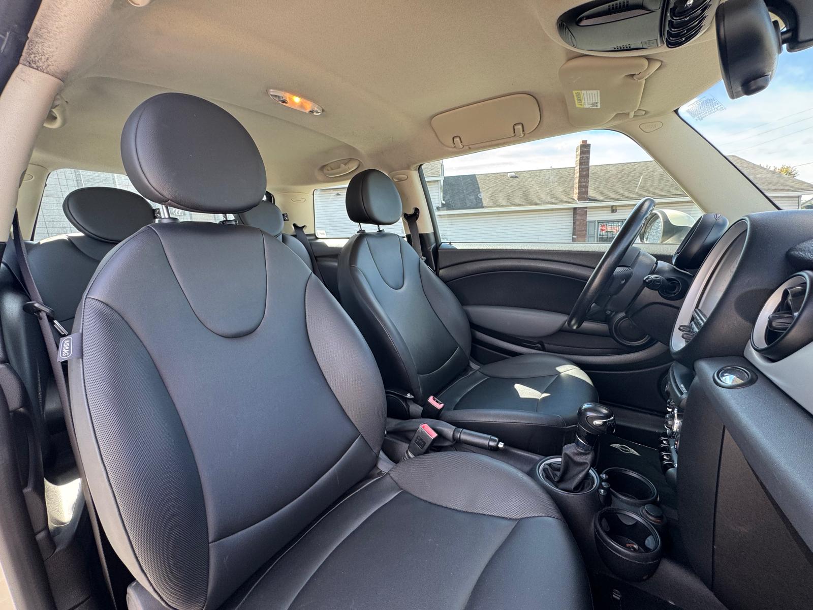 2012 MINI Cooper Base - Photo 11
